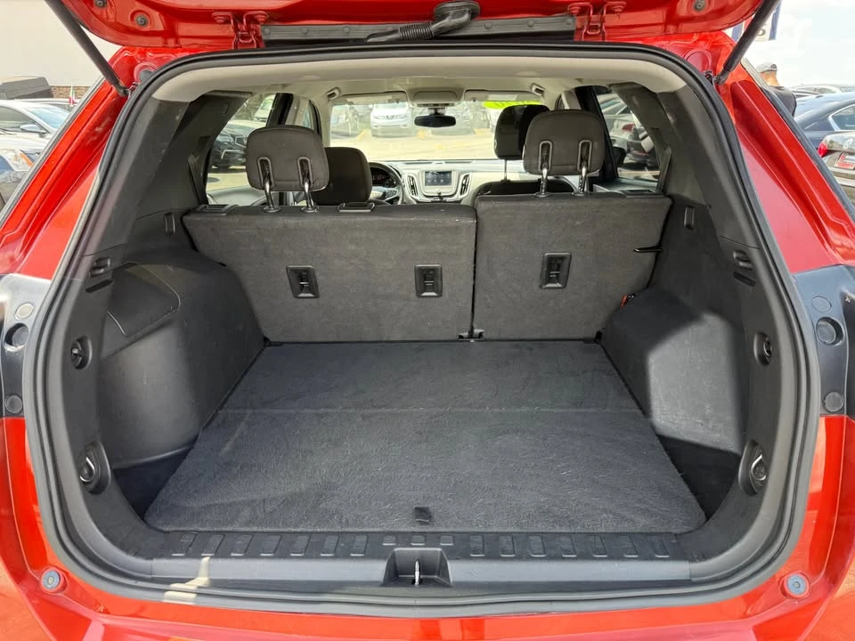 2020 Chevrolet Equinox - Image 9 of 20