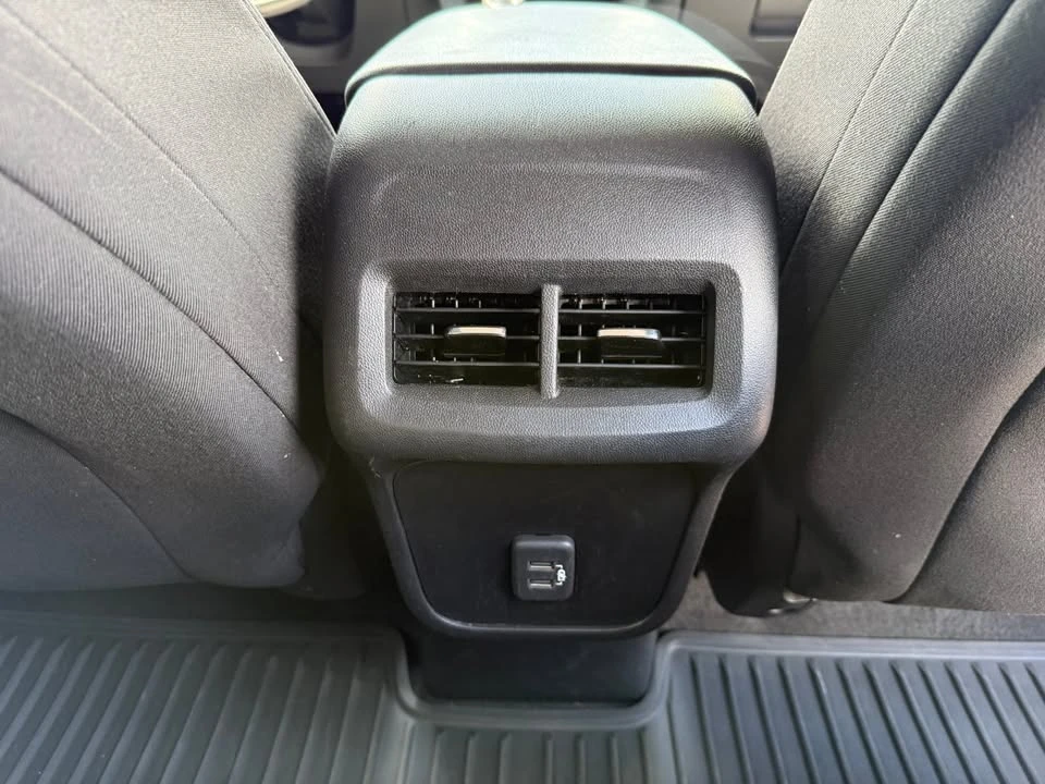 2020 Chevrolet Equinox - Image 12 of 20