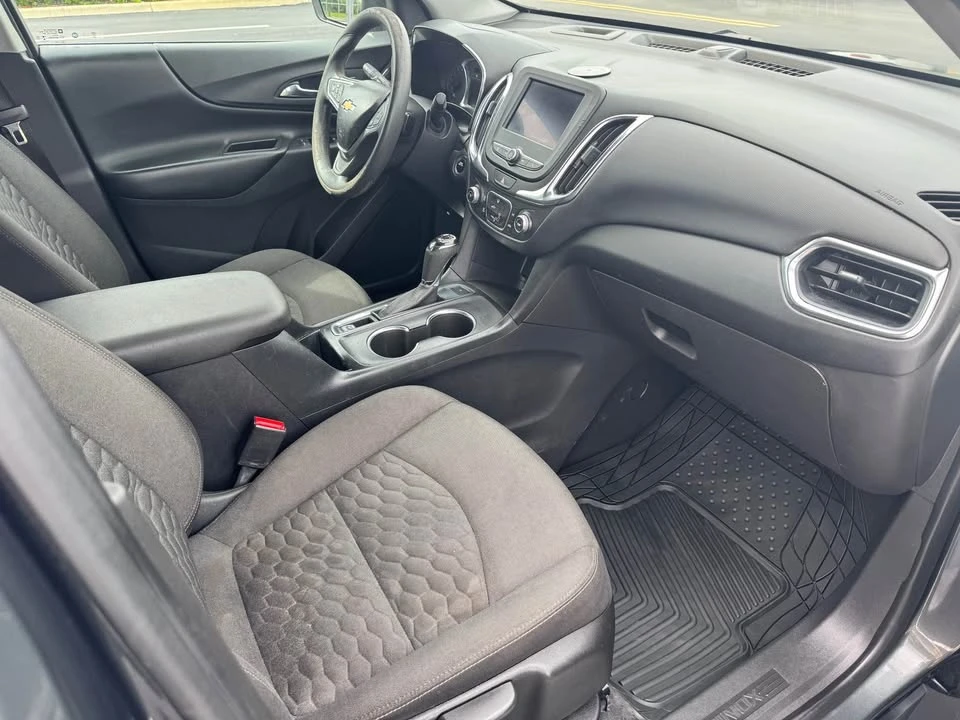 2020 Chevrolet Equinox - Image 12 of 13