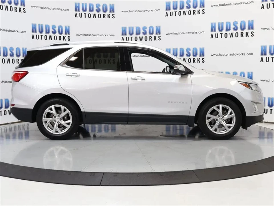 2020 Chevrolet Equinox - Image 7 of 31