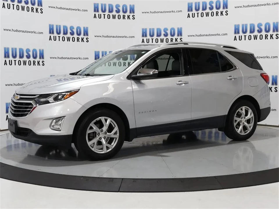 2020 Chevrolet Equinox - Image 2 of 31