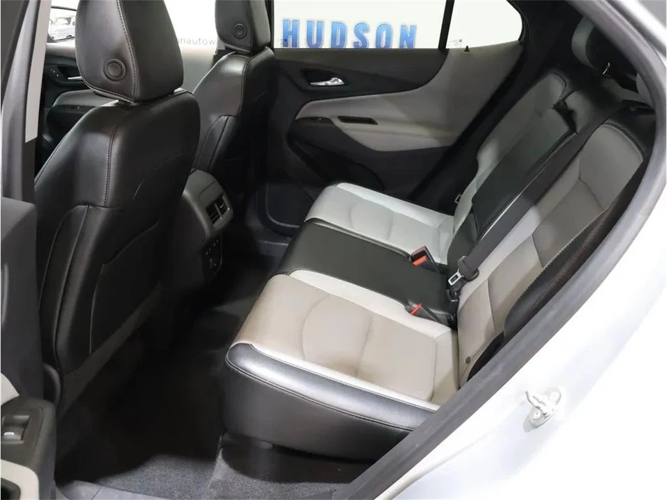 2020 Chevrolet Equinox - Image 26 of 31
