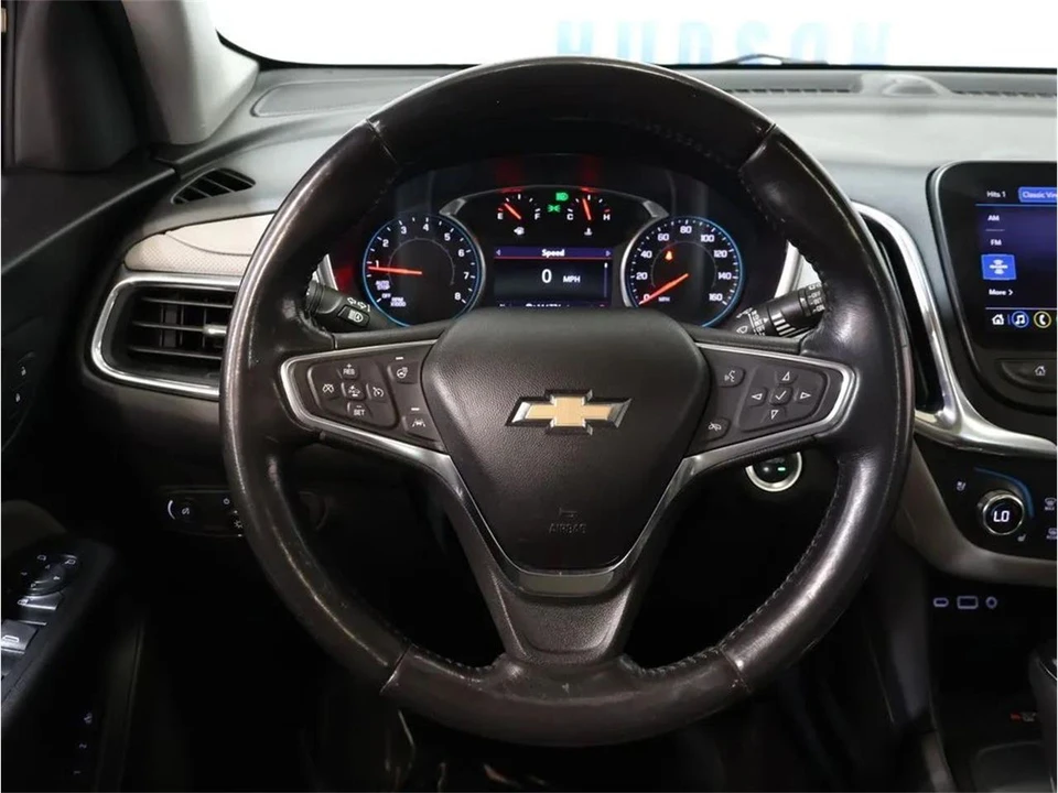 2020 Chevrolet Equinox - Image 17 of 31