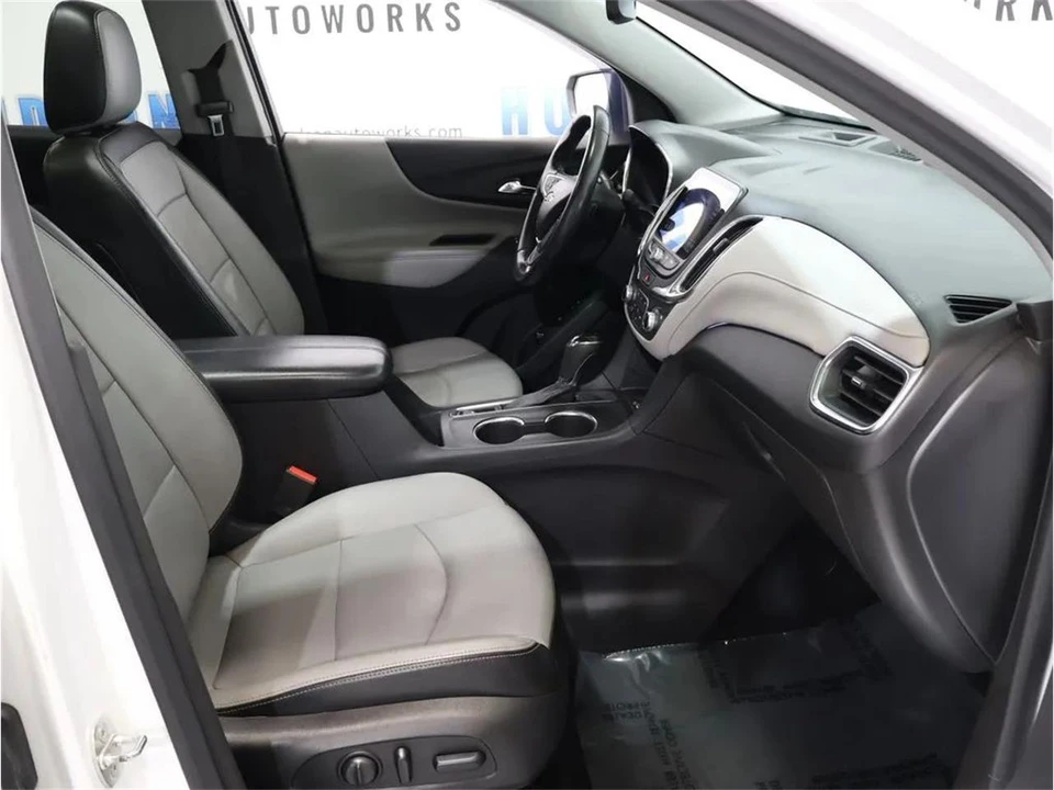 2020 Chevrolet Equinox - Image 27 of 31