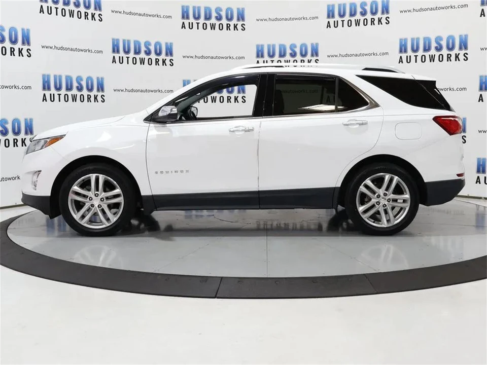 2020 Chevrolet Equinox - Image 3 of 31