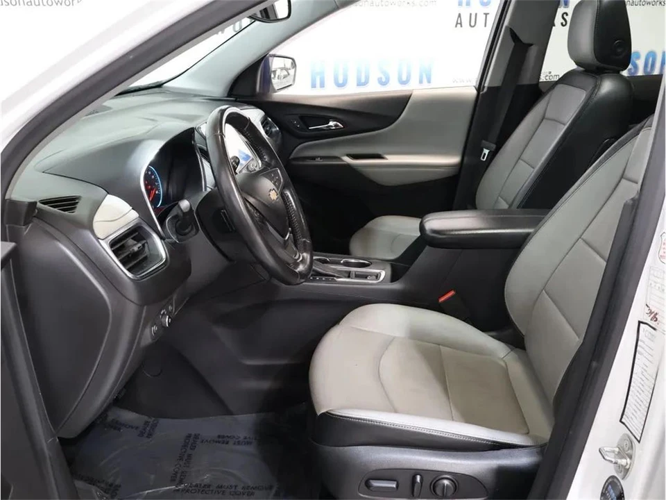 2020 Chevrolet Equinox - Image 14 of 31