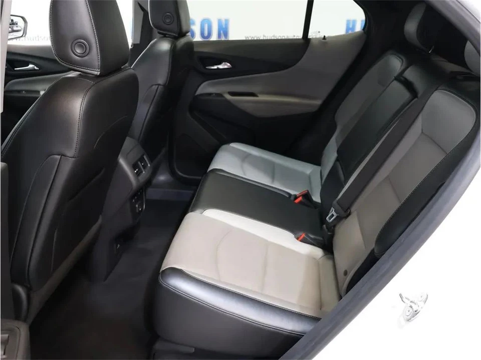 2020 Chevrolet Equinox - Image 24 of 31