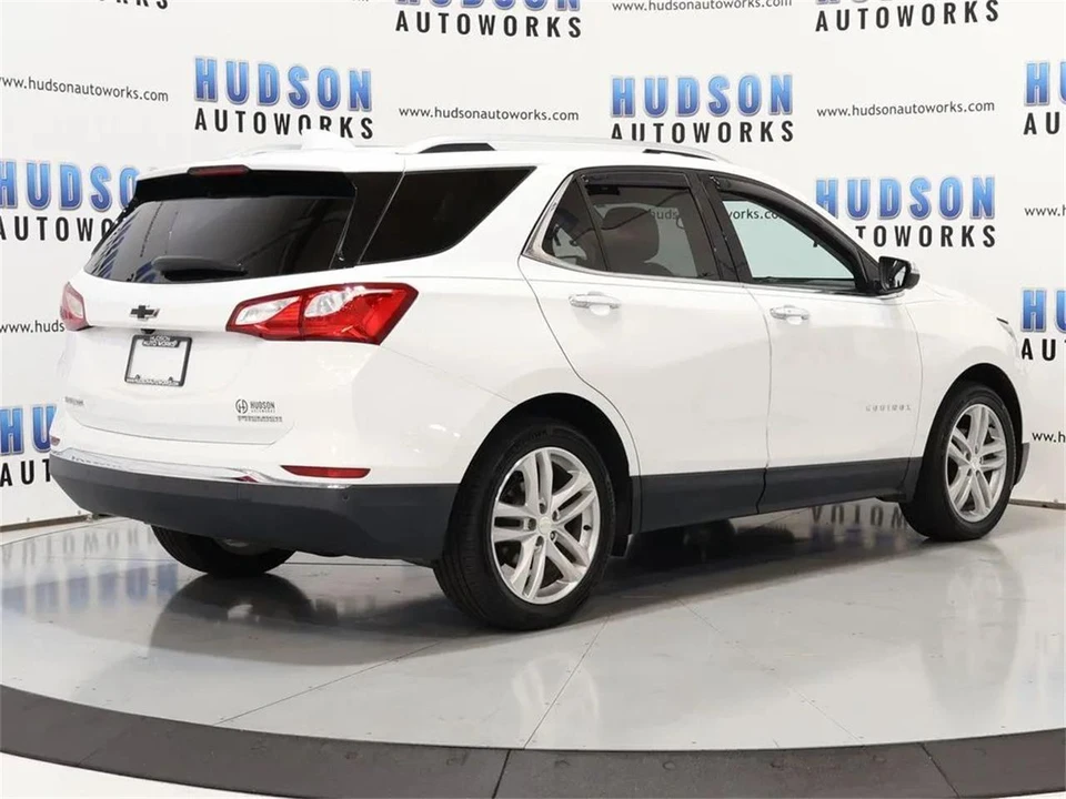 2020 Chevrolet Equinox - Image 6 of 31