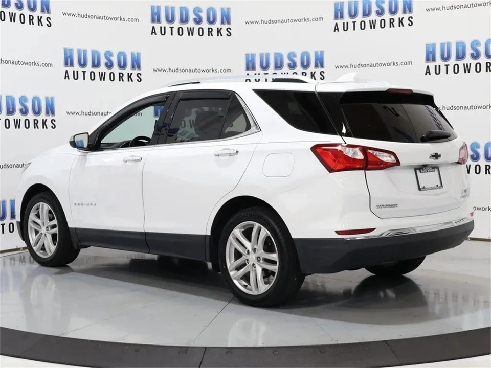 2020 Chevrolet Equinox - Image 4 of 31