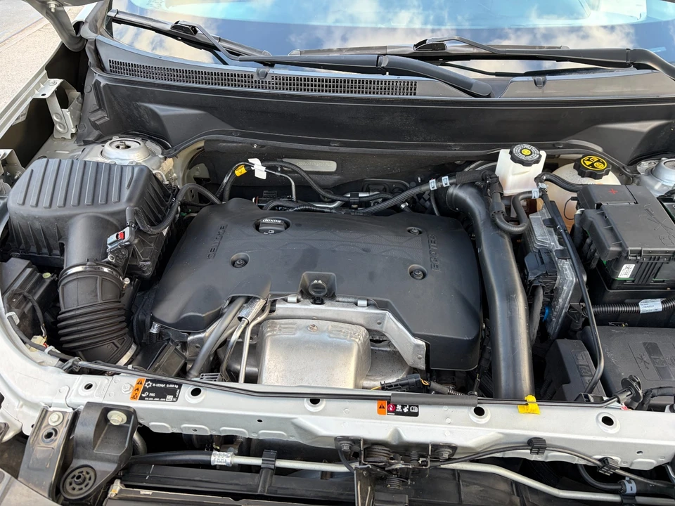2020 Chevrolet Equinox - Image 18 of 21