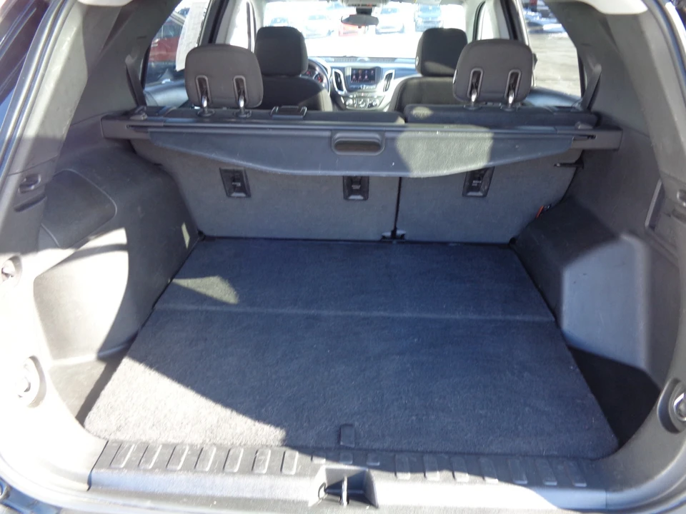 2020 Chevrolet Equinox - Image 17 of 21
