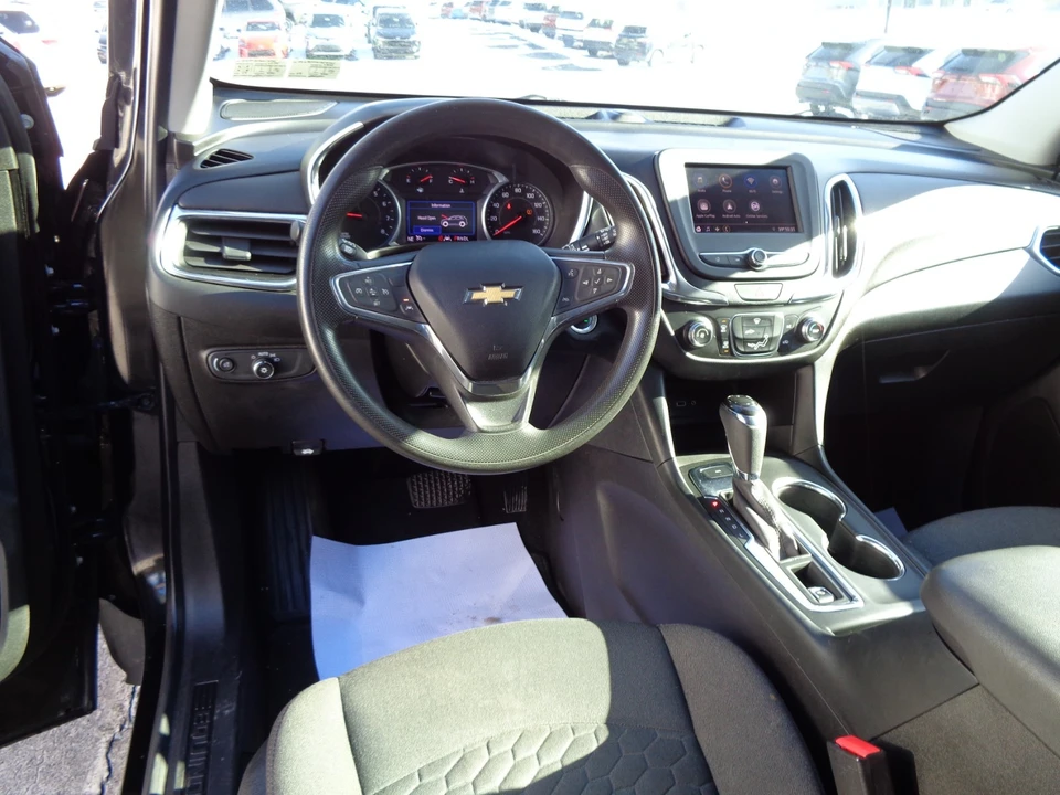 2020 Chevrolet Equinox - Image 16 of 21
