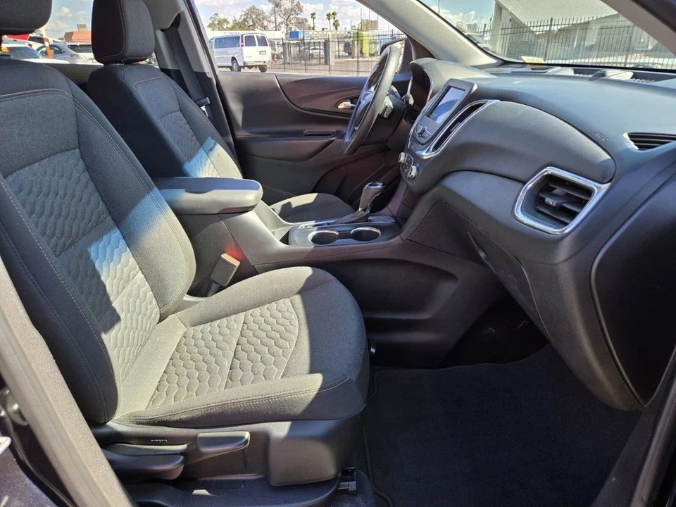 2020 Chevrolet Equinox - Image 13 of 19