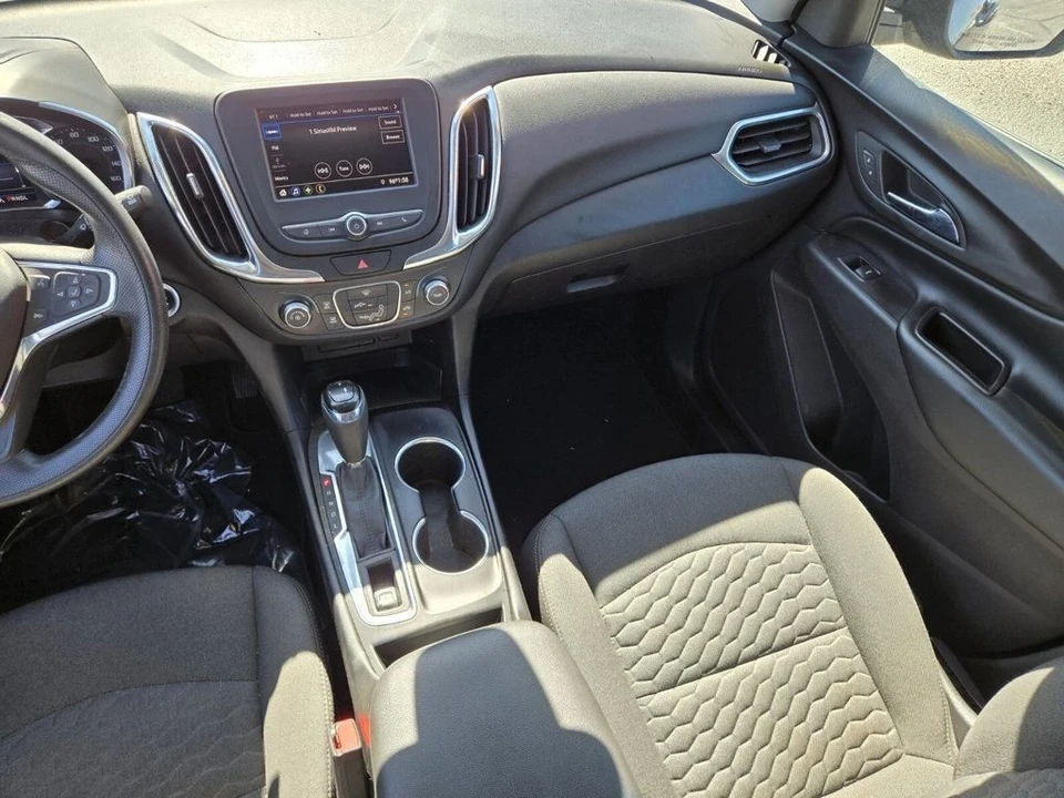 2020 Chevrolet Equinox - Image 10 of 19