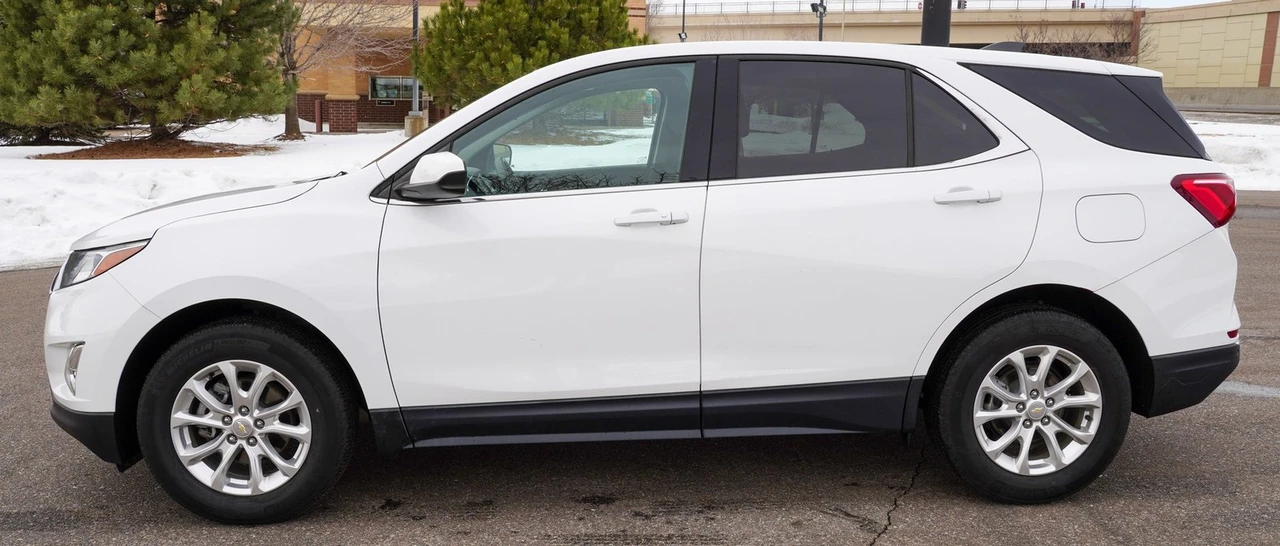 2020 Chevrolet Equinox - Image 6 of 21