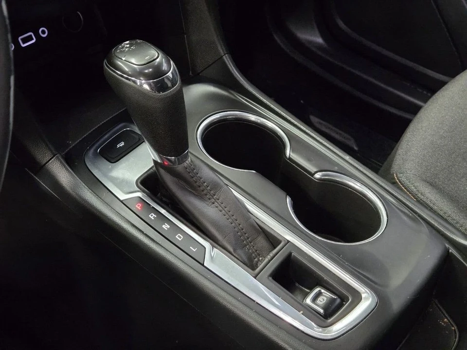 2020 Chevrolet Equinox - Image 19 of 21