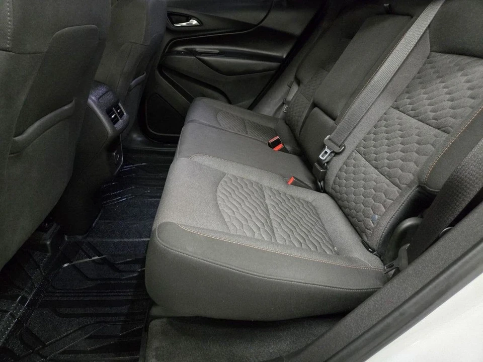 2020 Chevrolet Equinox - Image 8 of 21
