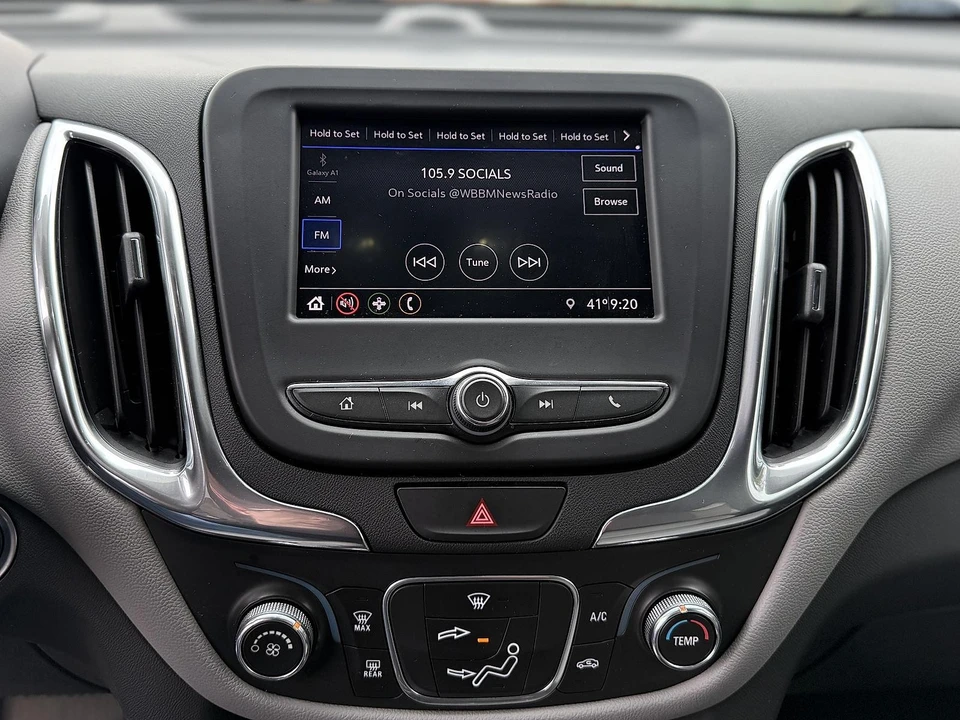 2020 Chevrolet Equinox - Image 11 of 21