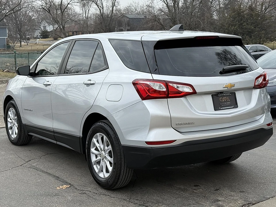 2020 Chevrolet Equinox - Image 5 of 21