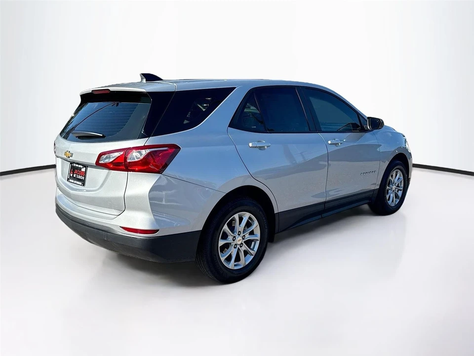 2020 Chevrolet Equinox - Image 7 of 21