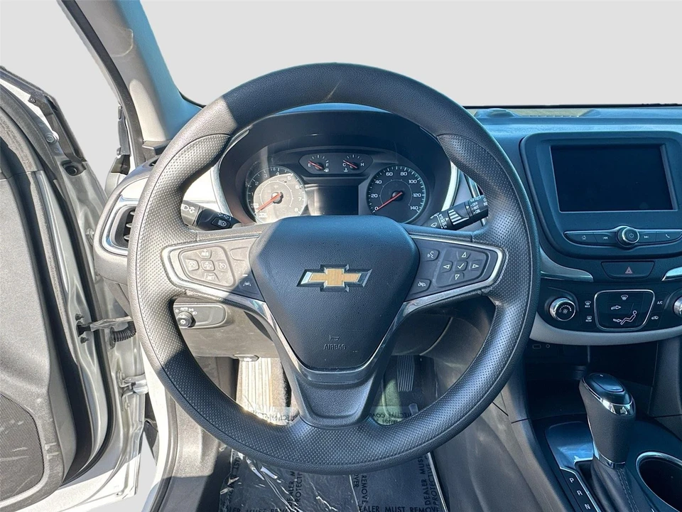2020 Chevrolet Equinox - Image 11 of 21
