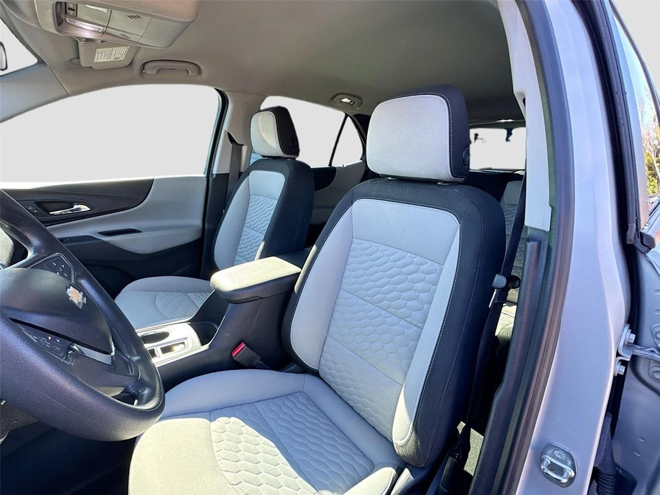 2020 Chevrolet Equinox - Image 7 of 13