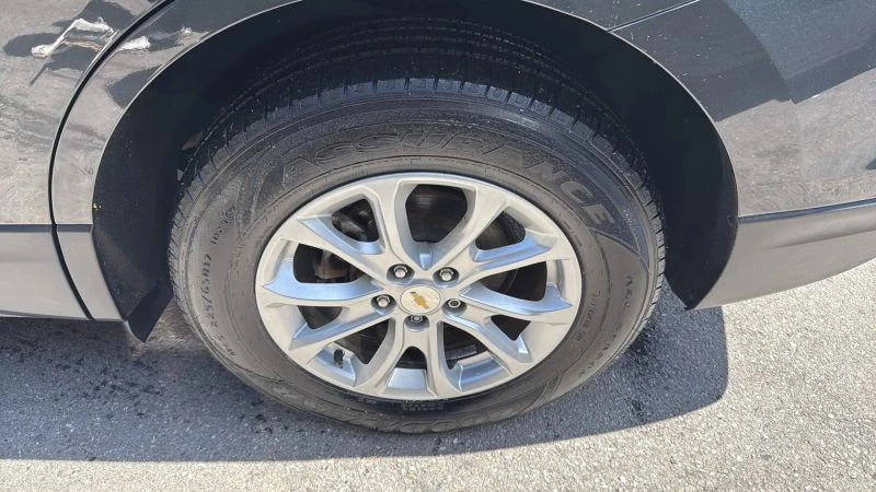 2020 Chevrolet Equinox - Image 9 of 12