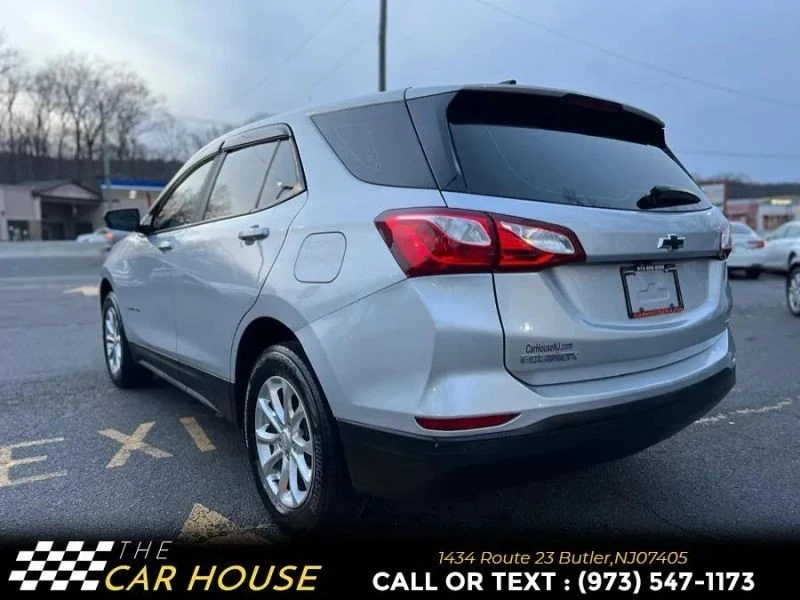 2020 Chevrolet Equinox - Image 8 of 12
