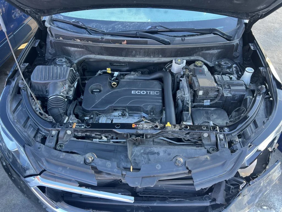 2020 Chevrolet Equinox - Image 6 of 12