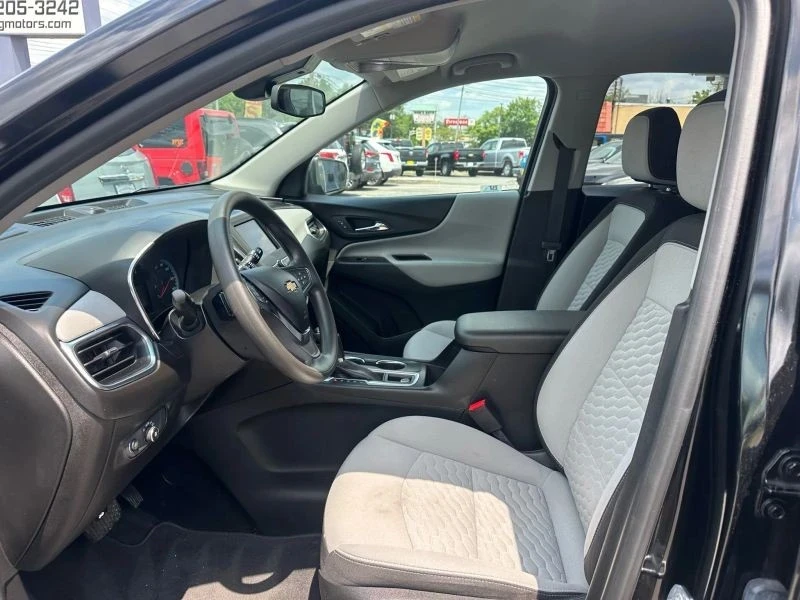 2020 Chevrolet Equinox - Image 10 of 12