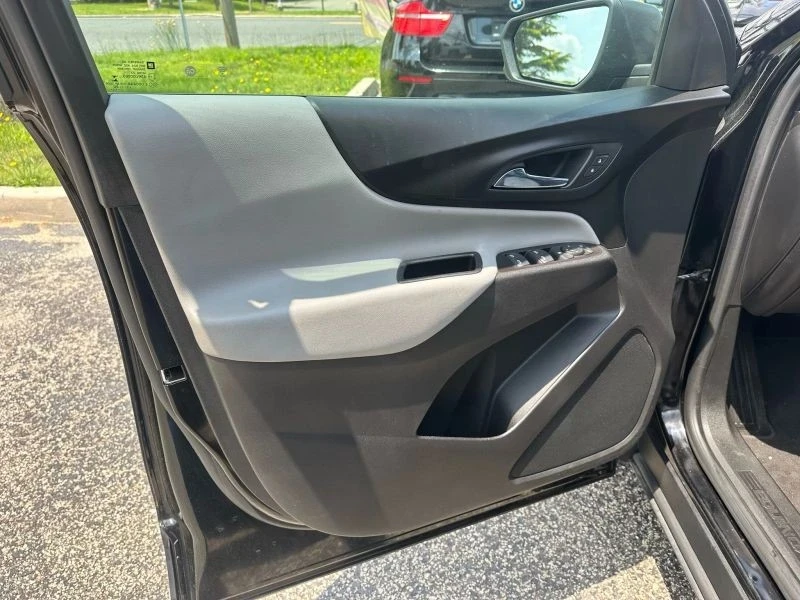 2020 Chevrolet Equinox - Image 9 of 12