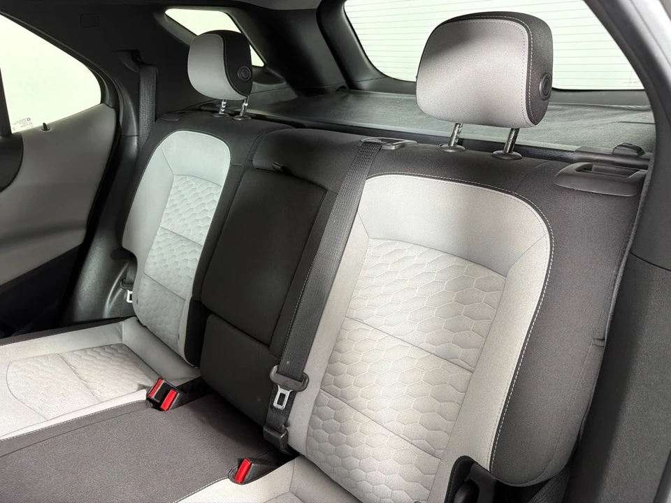 2020 Chevrolet Equinox - Image 20 of 21