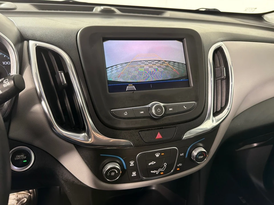2020 Chevrolet Equinox - Image 17 of 21