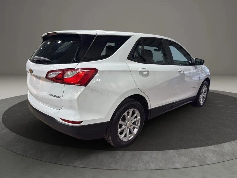 2020 Chevrolet Equinox - Image 5 of 12