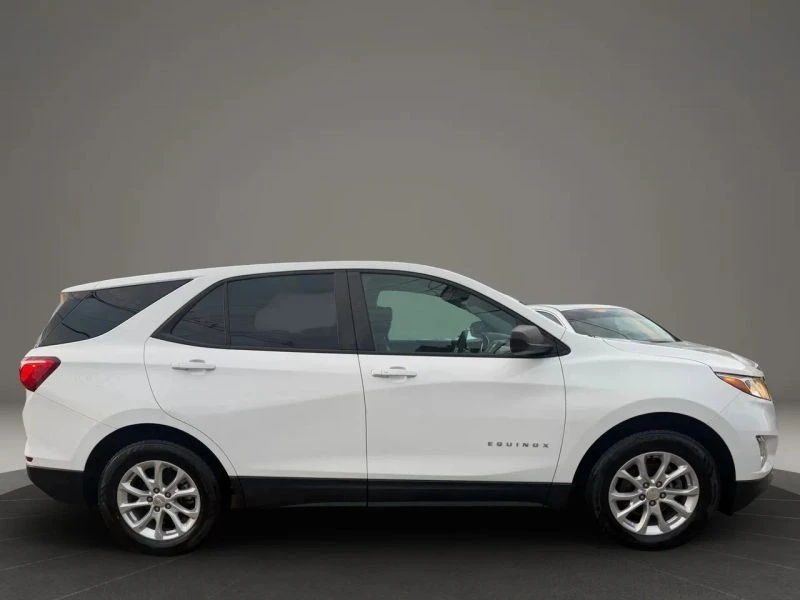 2020 Chevrolet Equinox - Image 4 of 12