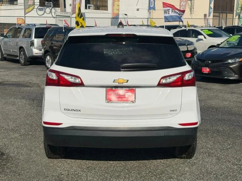 2020 Chevrolet Equinox - Image 5 of 12