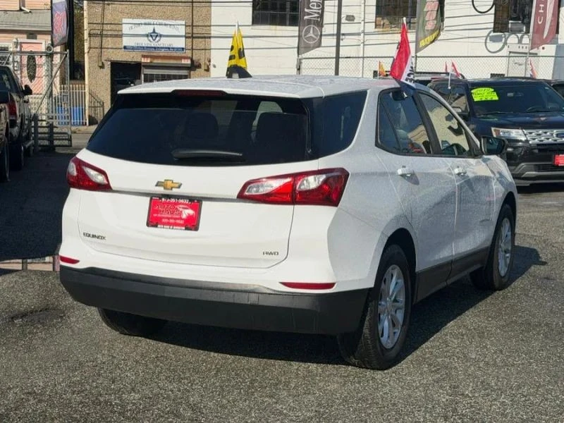 2020 Chevrolet Equinox - Image 4 of 12