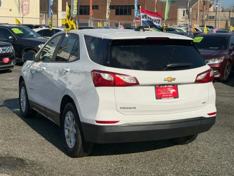 2020 Chevrolet Equinox - Image 6 of 12