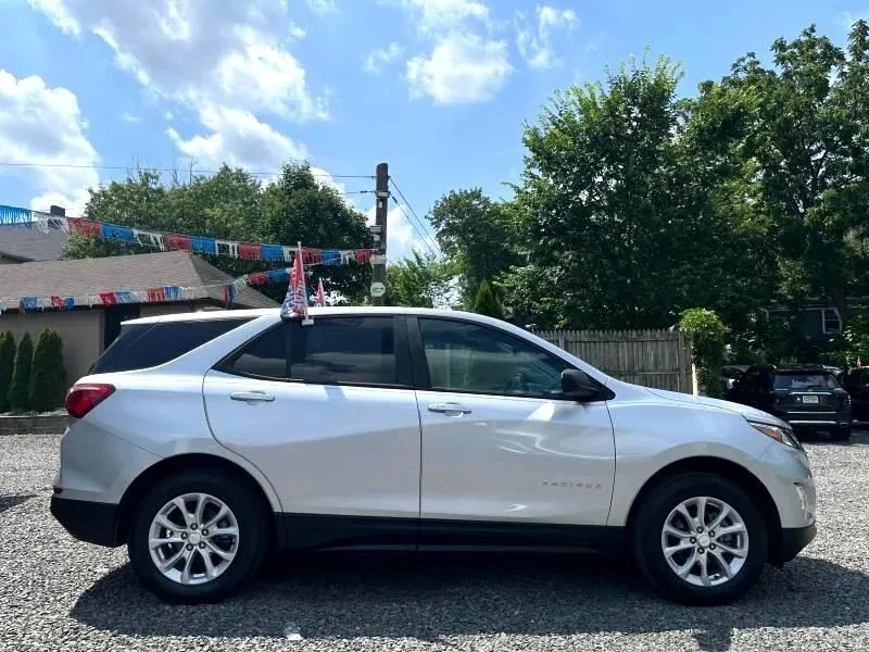 2020 Chevrolet Equinox - Image 4 of 12