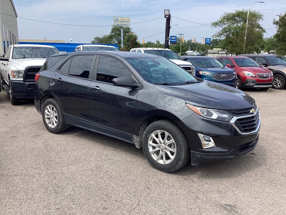 2020 Chevrolet Equinox - Image 8 of 21