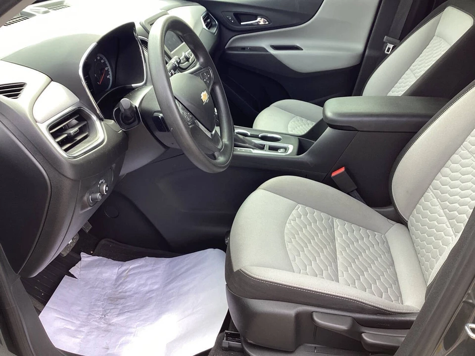 2020 Chevrolet Equinox - Image 15 of 21