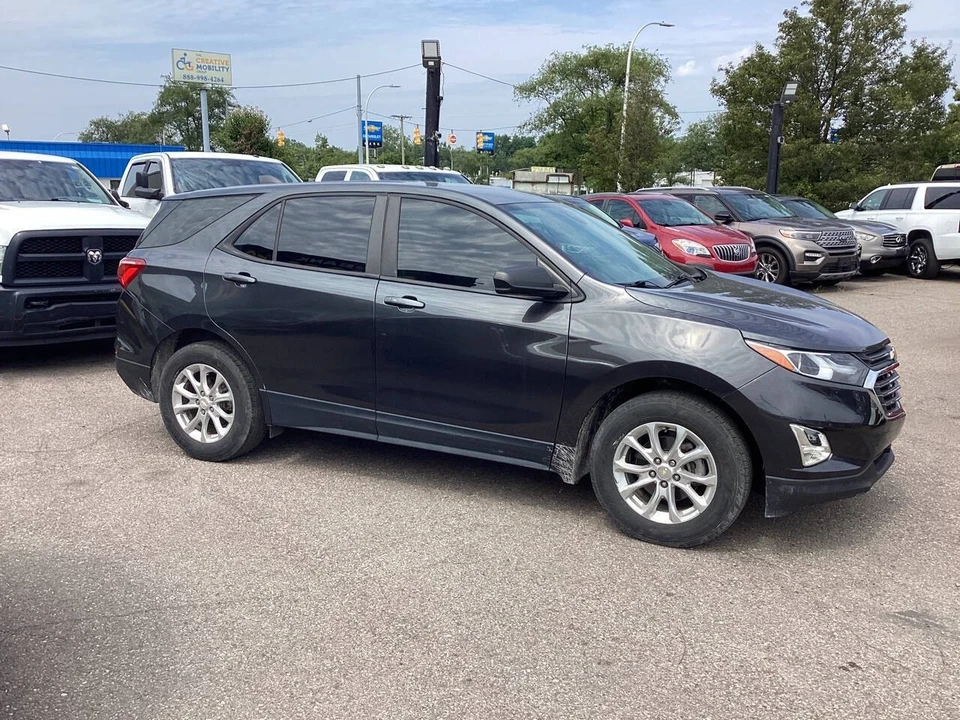 2020 Chevrolet Equinox - Image 7 of 21