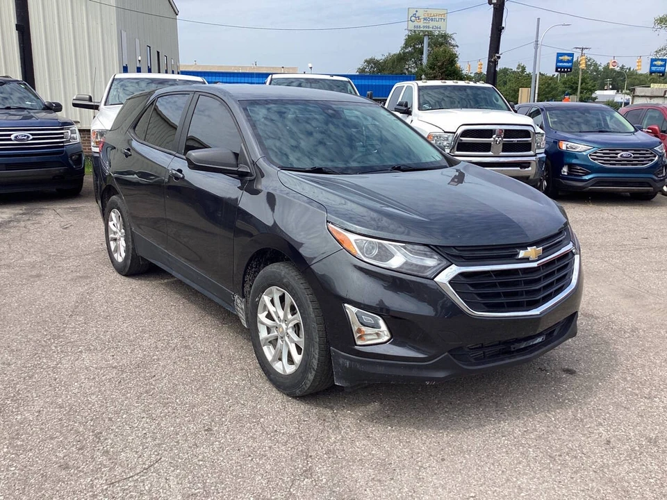 2020 Chevrolet Equinox - Image 9 of 21