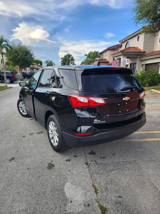 2020 Chevrolet Equinox - Image 4 of 9