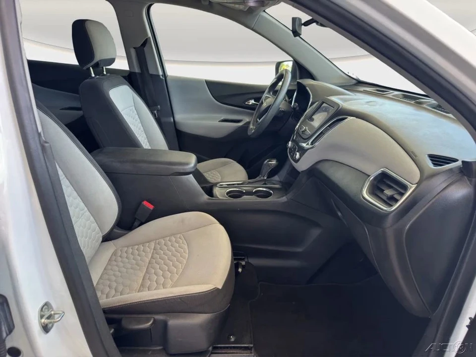 2020 Chevrolet Equinox - Image 19 of 21