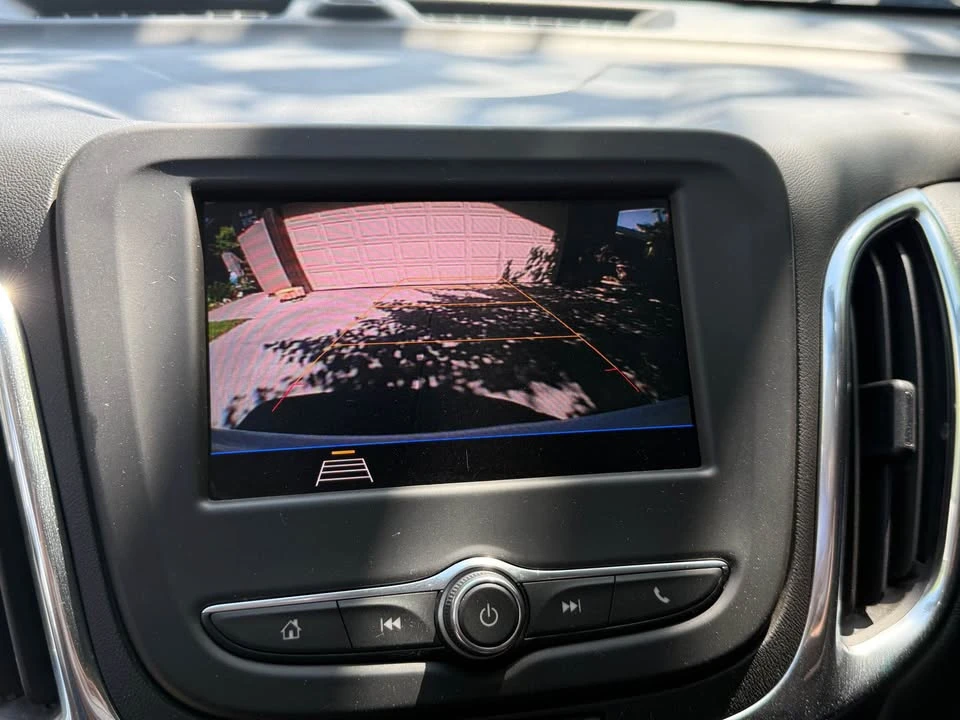 2020 Chevrolet Equinox - Image 12 of 14
