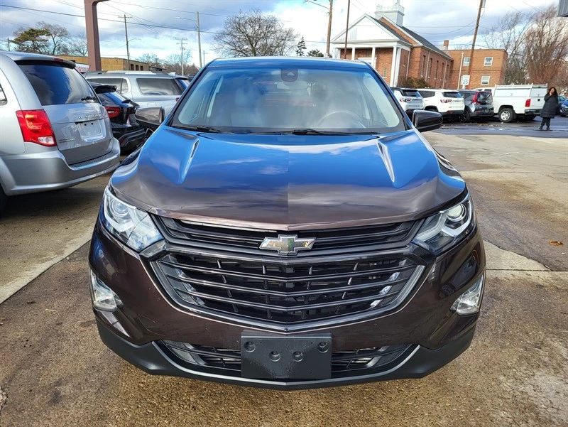 2020 Chevrolet Equinox - Image 2 of 17