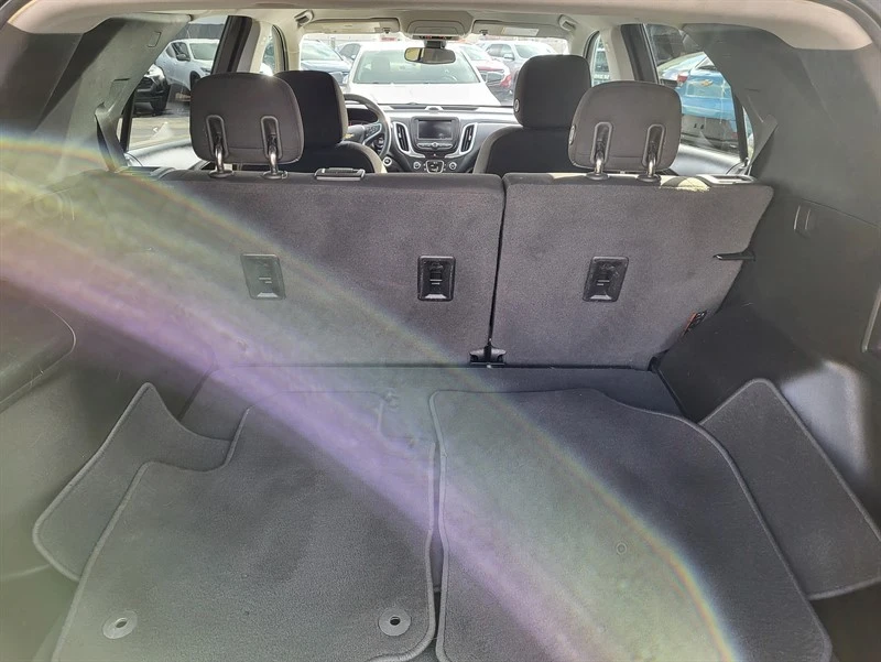 2020 Chevrolet Equinox - Image 12 of 17