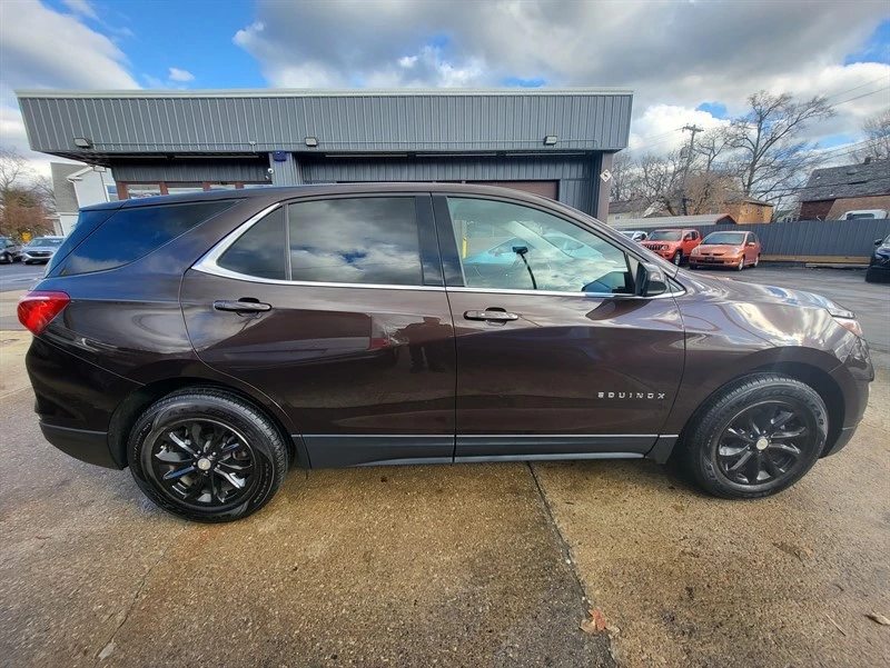 2020 Chevrolet Equinox - Image 8 of 17