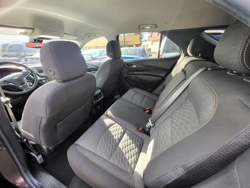2020 Chevrolet Equinox - Image 13 of 17